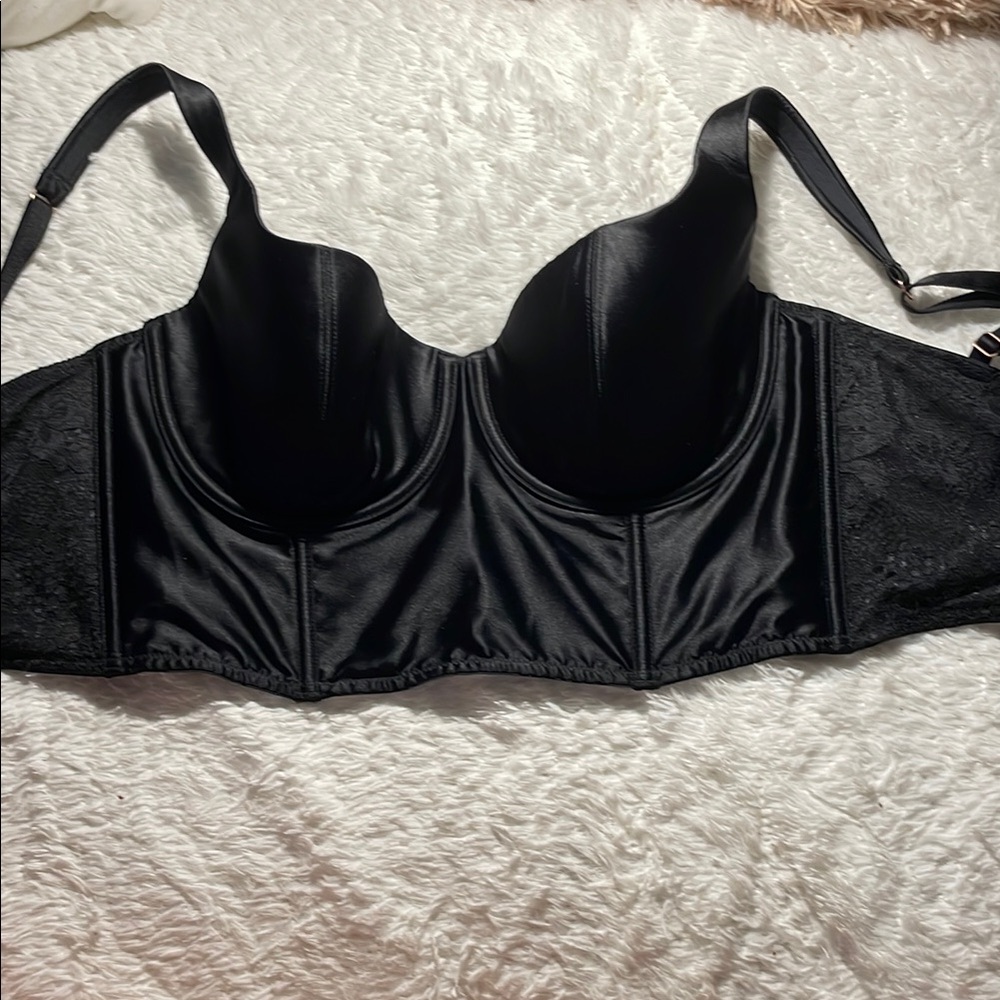 Elegant Black Women's Intimate Bra